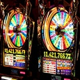 what are progressive slot machines